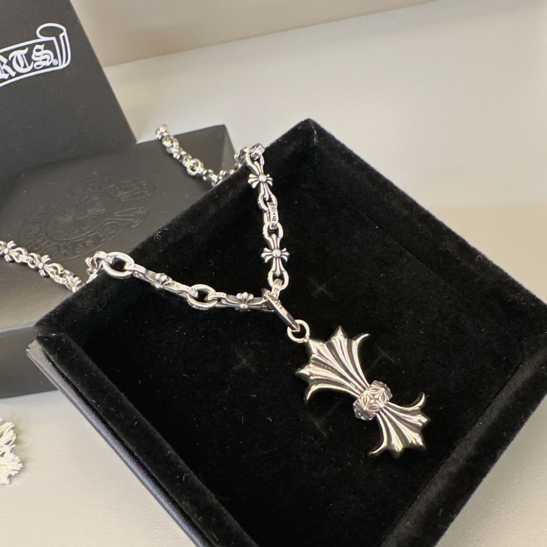 Chrome Hearts Silver Cross Pendant Necklace